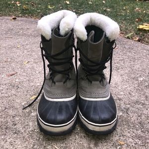 Women’s Grey Caribou Sorel Boots